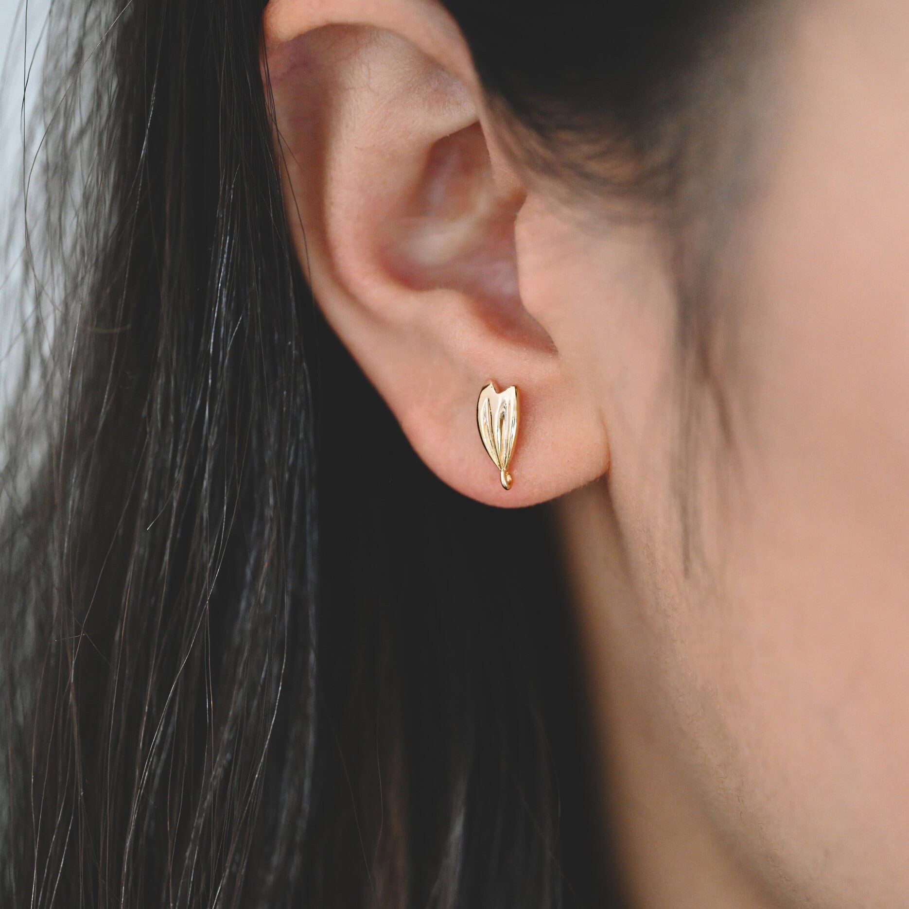 10pcs Gold Leaf Ear Post with Loop 11.5x5mm, Gold Plated Brass Stud Earrings, DIY Ear Findings (GB-2969)